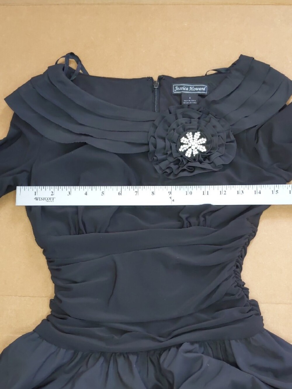 Jessica Howard Elegant Black Fit-and-Flare Dress with Floral Brooch - Picture 10 of 11